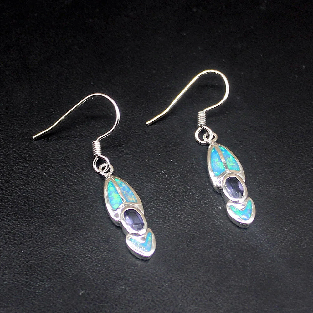 

Женские серьги-подвески из серебра 925 пробы с фиолетовым аметистом