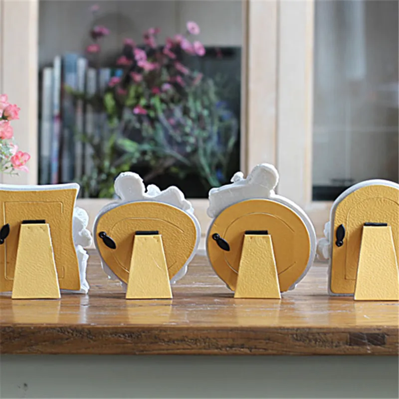 Белая рамка для мини картины милых малышей в форме сердца фоторамки домашнего