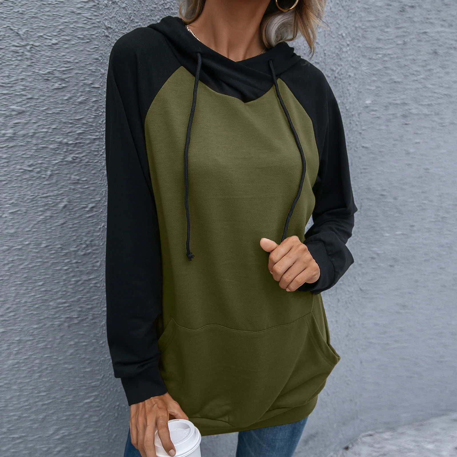 

2021 Повседневный Женский пуловер с регулируемым шнурком, большие карманы спереди, эластичные свободные толстовки с длинным рукавом реглан и...