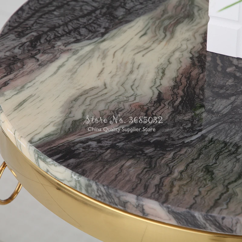 Золотистый угловой круглый журнальный столик с Золотистым Покрытием мраморный