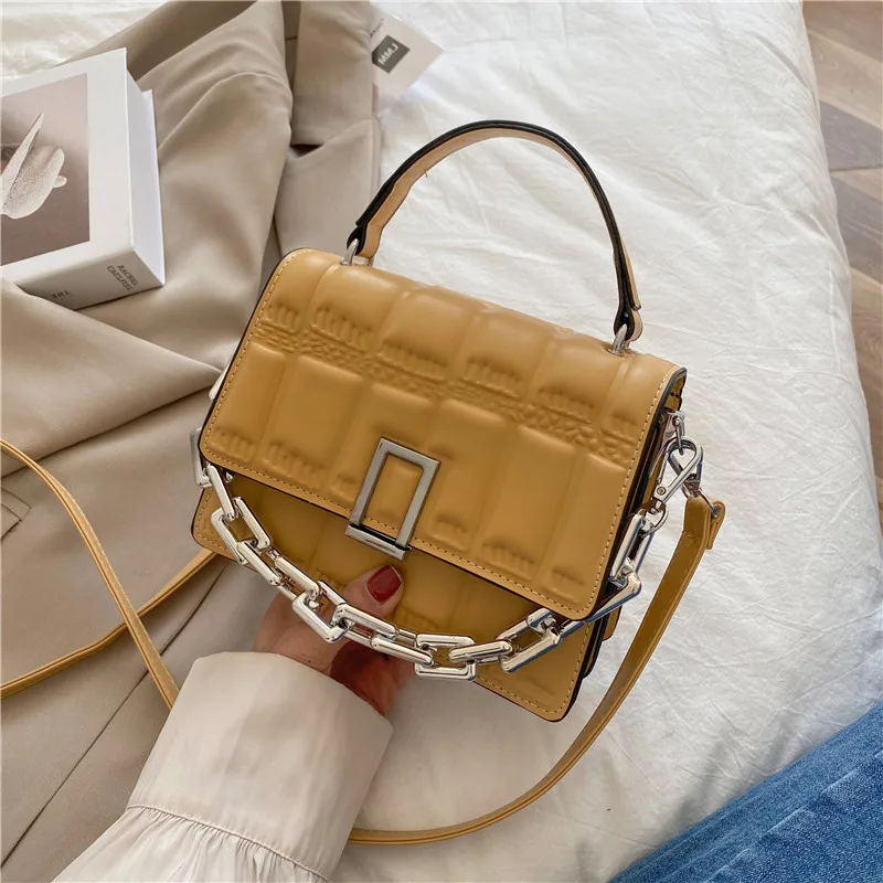

New messenger bag ladies all-match fashion casual messenger bag ins wind chain portable small square bag