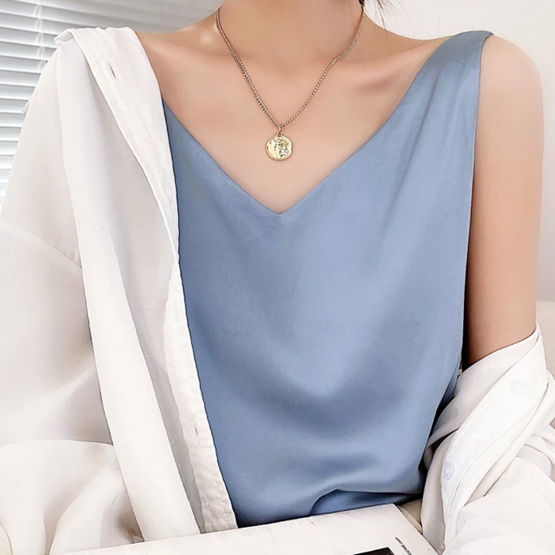 Летняя блестящая атласная шелковая фотомайка женская модная футболка без