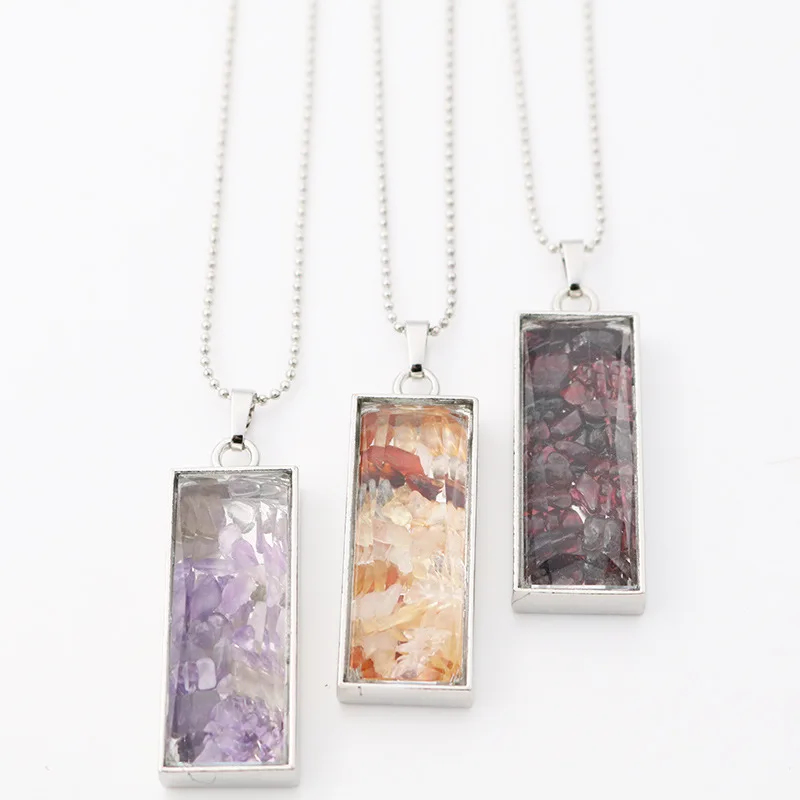 Подвеска из натурального камня с кристаллами подвеска геометрической формы