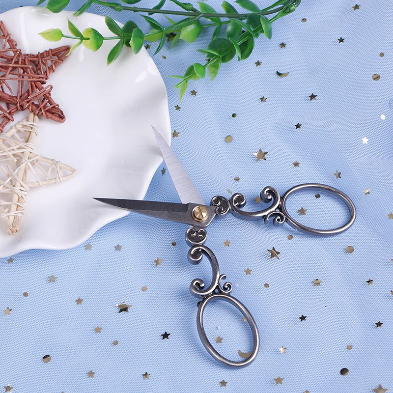 

Retro Scissors Antique Vintage Scissors Thread Embroidery Scissors Sewing Supplies Stainless Steel Scissors Tailor Scissors Tool