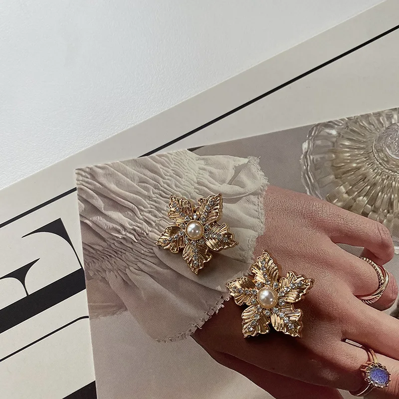 Snowflake Rhinestone Buttons With Pearl For Woolen Coat Suits Handbag Decorative 25mm Diy Crafts Gold Needlework Accessories5pcs | Дом и сад