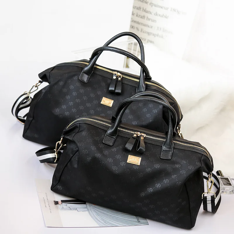 

Large Capacity Travel Bag Fashion Men Fitness Waterproof Brand Design Handbag Female Sports Shoulder Bag Women Weekend Gym Bags