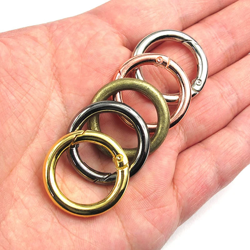 

Portable Mini Circle Alloy Carabiner Camping Hiking tents Spring Snap Outdoor Buckle Hanging Padlock Carabiner Bag Accessories
