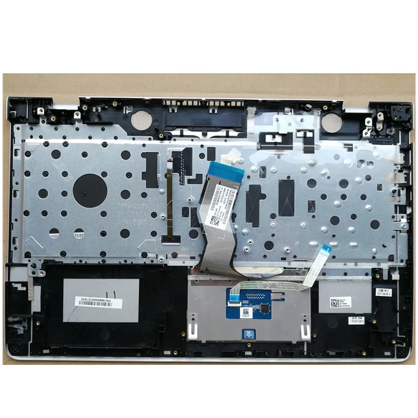 HP Pavilion 15-CD 15-cd027AX Palmrest w/   928438-001