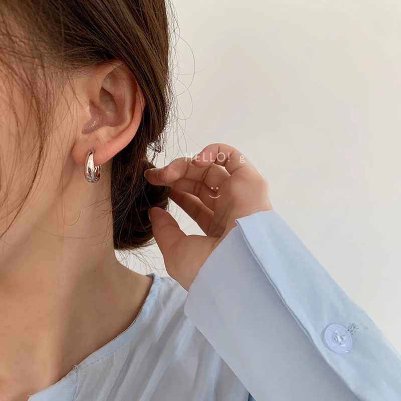 Серьги-гвоздики круглые металлические в стиле панк/хип-хоп | Украшения и