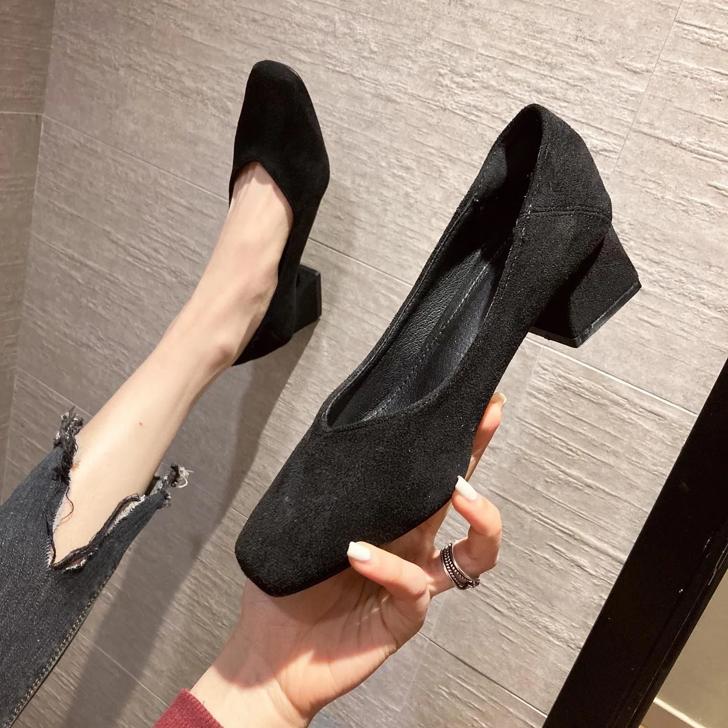 

Slimming Shoes Sandals Ladies Shallow Mouth 2021 Block Heels For Women Pumps Square Toe Lace-Up Slip On All-Match African Latest