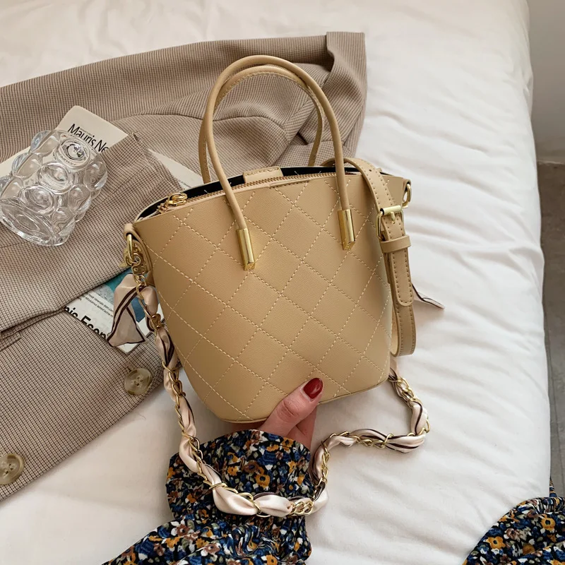 

Womens Handbags This Popular Women's Summer 2021 New Fashion Portable Bucket Chain Shoulder Messenger Bag Purses