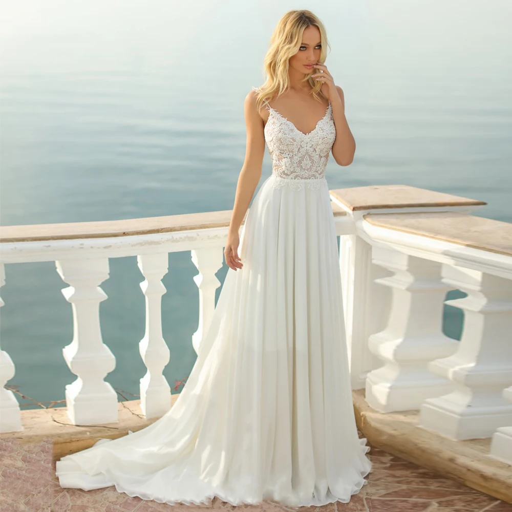 

Chic Boho Beach Wedding Dress 2021 with Detachabel Cape Sexy Spaghetti Straps V Neck Lace Chiffon A Line Bridal Gowns