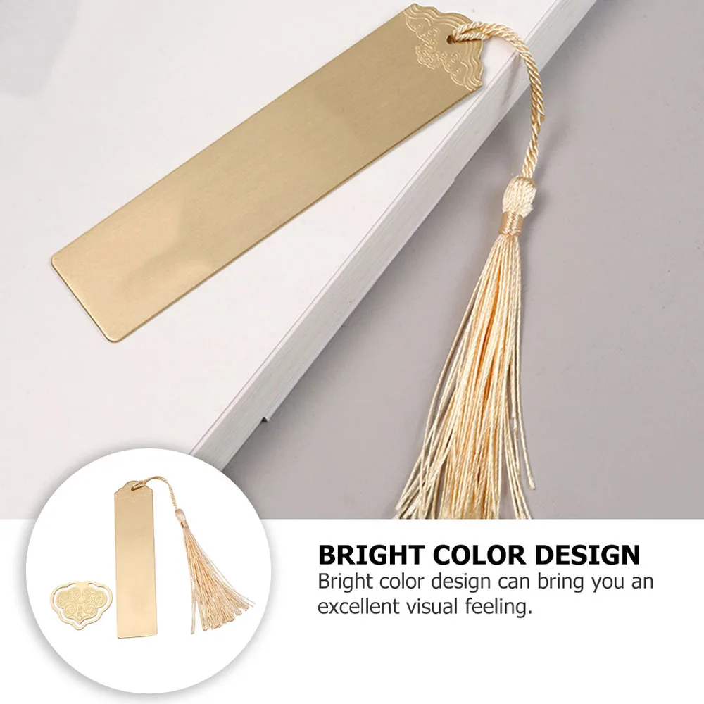 

2PCS Chinese Style Decor Creative Graduation Souvenir (2 Styles Golden)