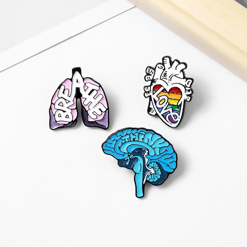 

Organ Human Heart Lung Brain Enamel Pin Love Breath Mind Medical Anatomy Jewelry Brooches for Doctor Nurse Lapel Pins Badge Gift