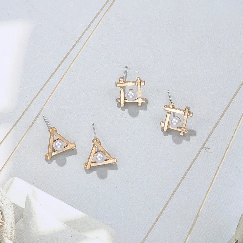 Маленькие серьги из жемчуга S925 геометрические матовые индивидуальные