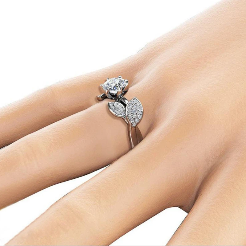 

Fashion Classic Silver Color Rings for Women Luxury Wedding Engagement Party Jewelry Design Stylish Female Accessories