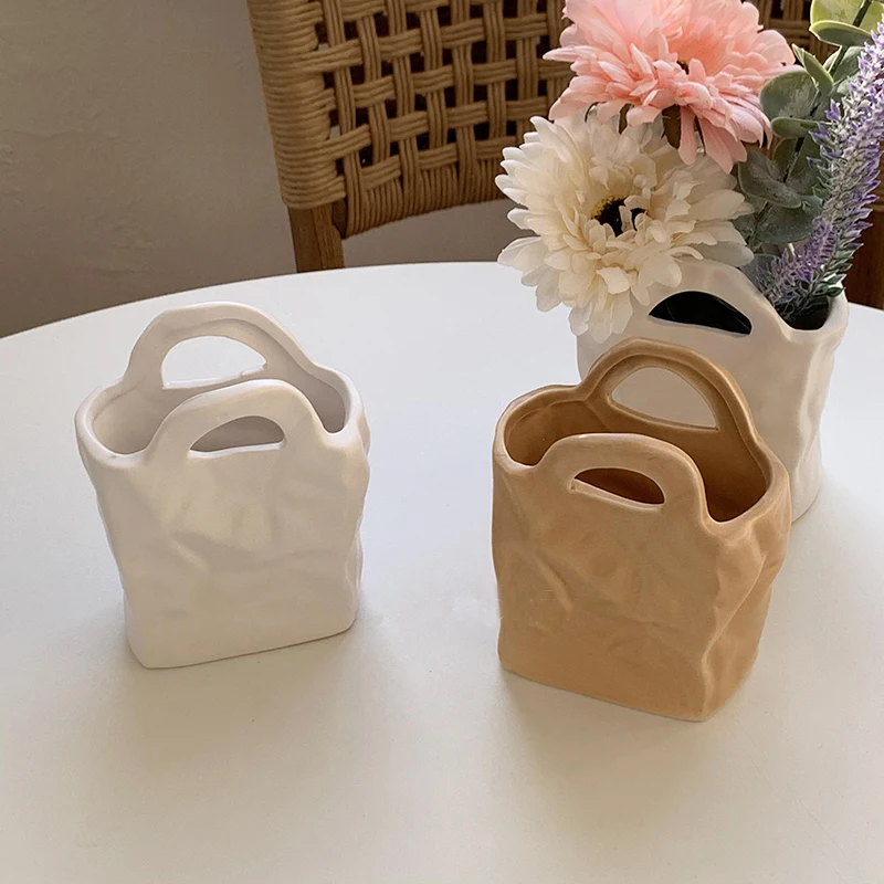 

Vase Korean Mini Handbag Vase Nordic Desktop Decorative Vases Brush Barrel Room Decoration Vases Flower Pots декор для дома