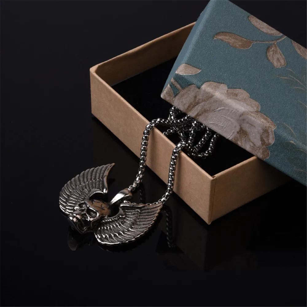 

Fashion Vintage Punk Skull Wings Stainless Steel Necklace For Men Hip Hop Party Biker Pendant Necklace Jewelry Gift Wholesale