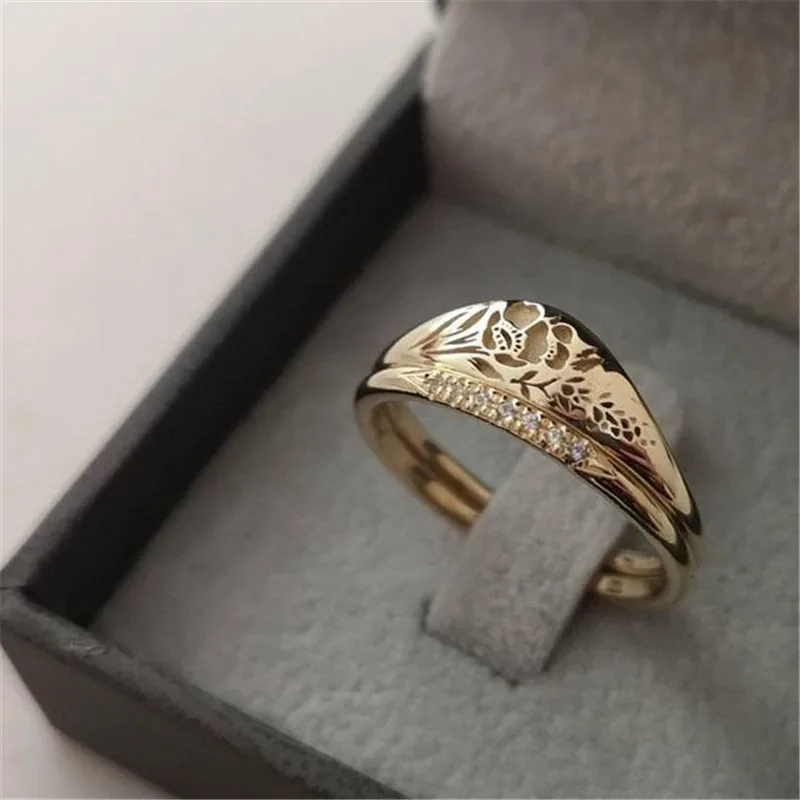

Vintage Small Gold Color Carved Pattern Crystal Ring For Women Engagement Wedding Party Rings Jewelry Size 5-11