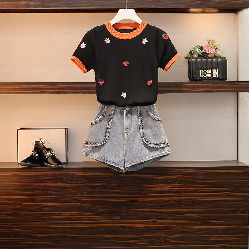 Размера плюс для женщин с вышивкой вязаные топы короткими рукавами тяжелое