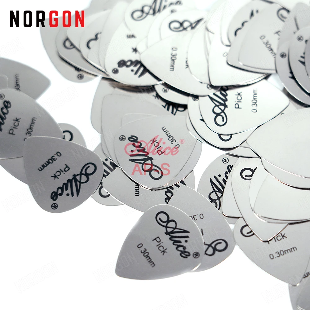 

Alice 100pcs Stainless Steel Guitar Picks 0.3mm Acoustic Classic Guitar Bass Ukulele Accessories AP-100S