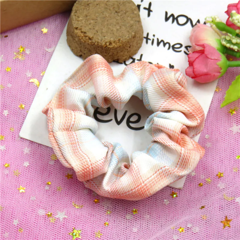 

Повязка на голову женская, эластичная, в клетку, 1 шт.