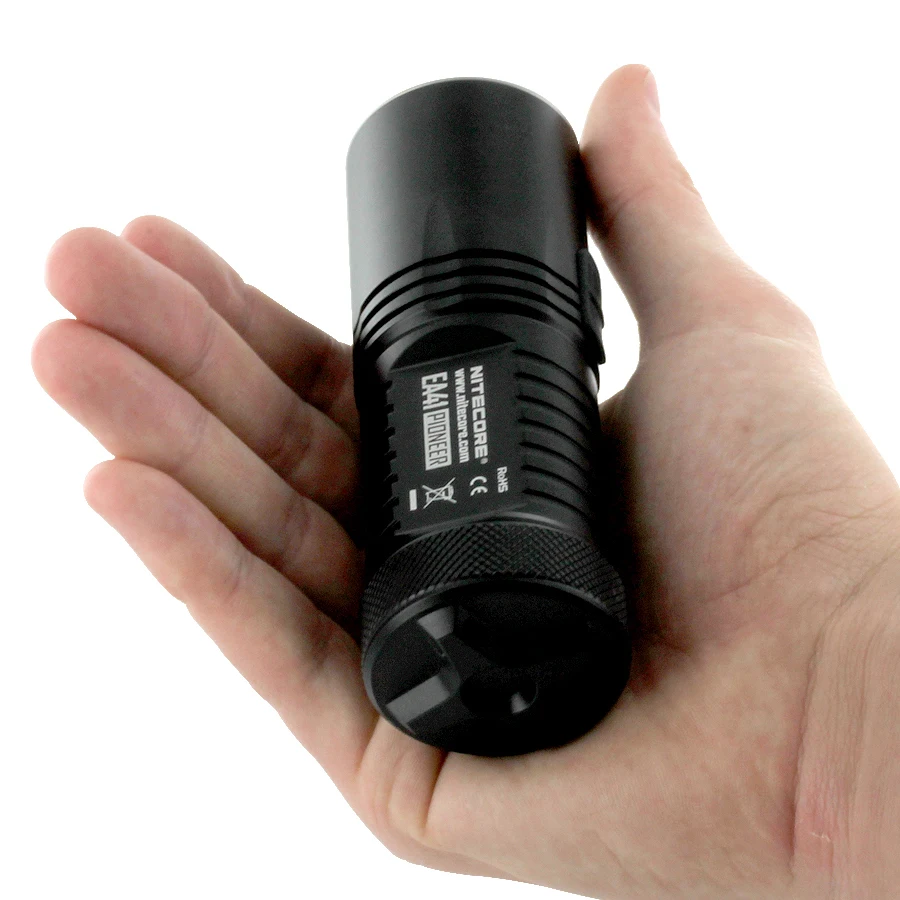 NITECORE EA41 EA41W ручной фонарик CREE XM L2 U2 макс. 1020 люмен расстояние луча 335 метра фонарь с