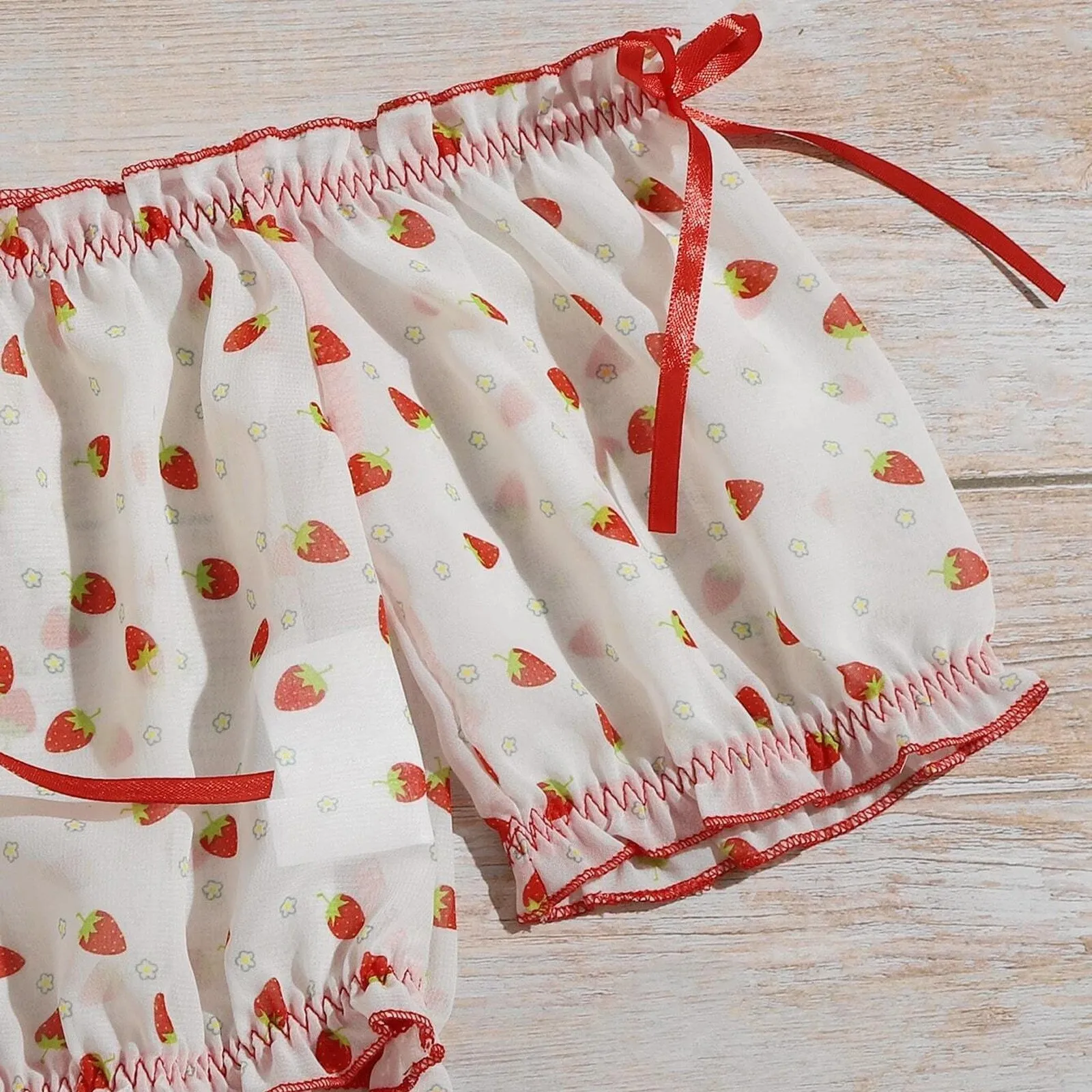 

Women Sexy Lingerie Ladies Floral Lace Bowknot Strapless Bra Thong Underwear Set Breathable Sleepwear Transparent Bra Brief Sets