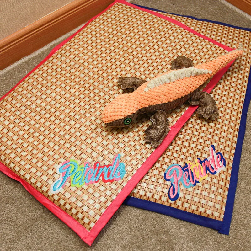 Летний крутой коврик для собак ротанговый + губчатый домашних питомцев