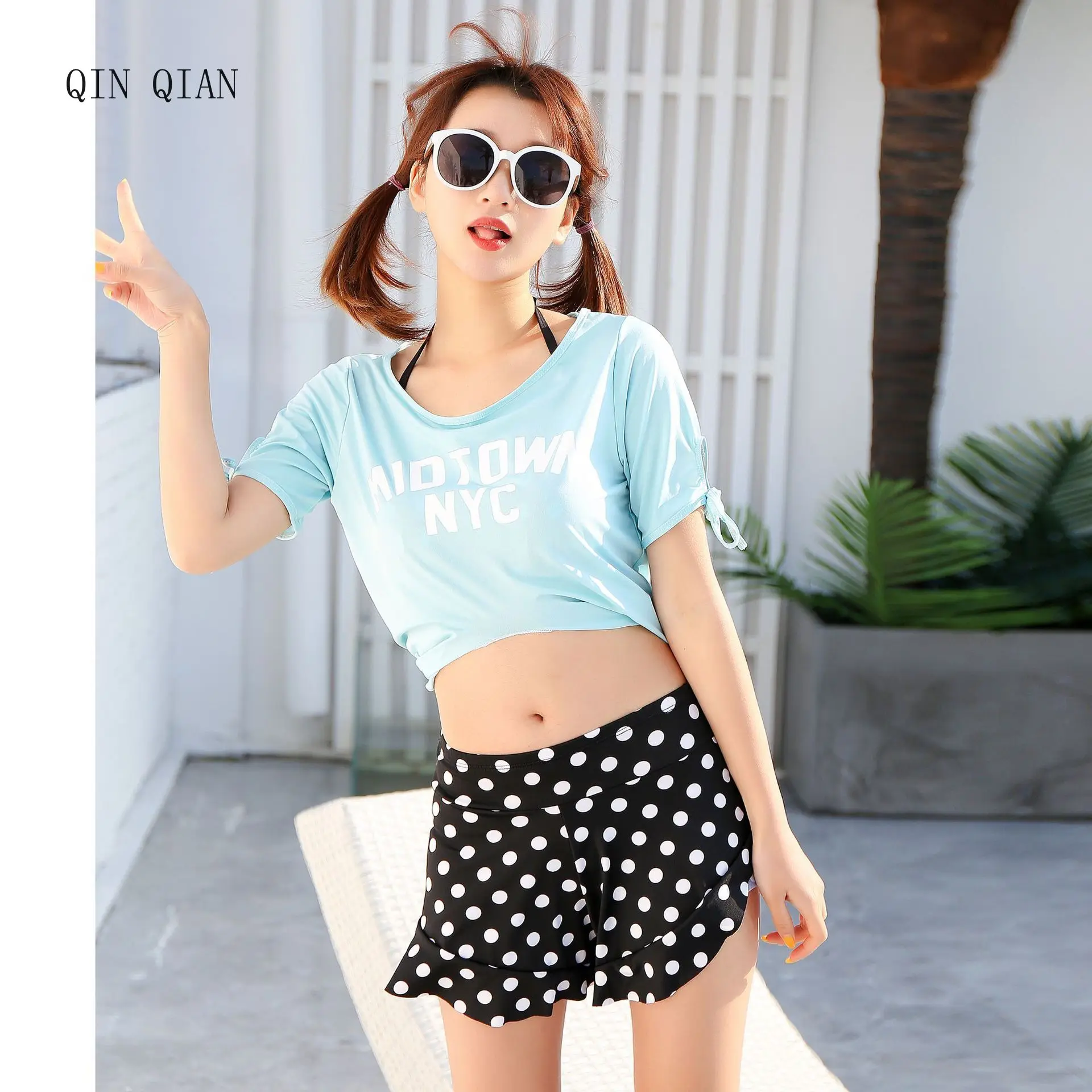 Купальные костюмы из двух предметов со стальными пластинами бикини трех с