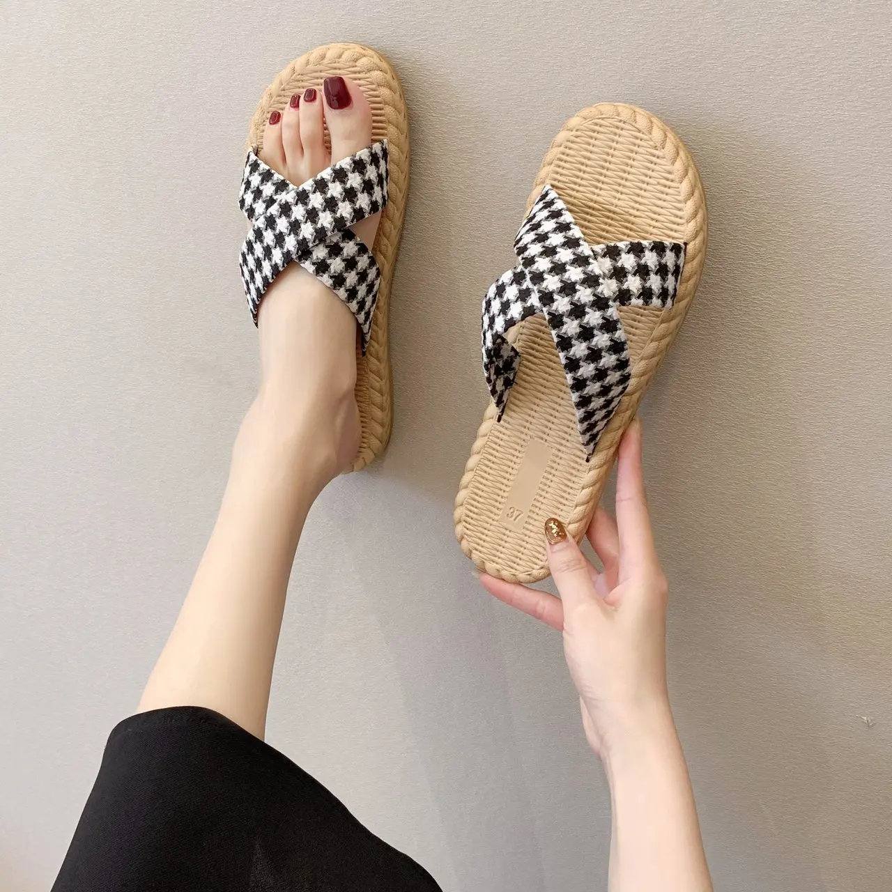 

Large size soft bottom linen women slippers summer new women's sandal casual running platform womens shoes fashion bottom slides