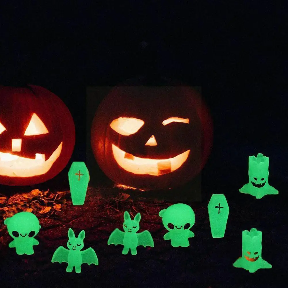 

4pcs/ set Luminous Creative Halloween Resin Craft Ghost Ornaments Home Party Decoration Pumpkin Landscape Micro Skull T6N6
