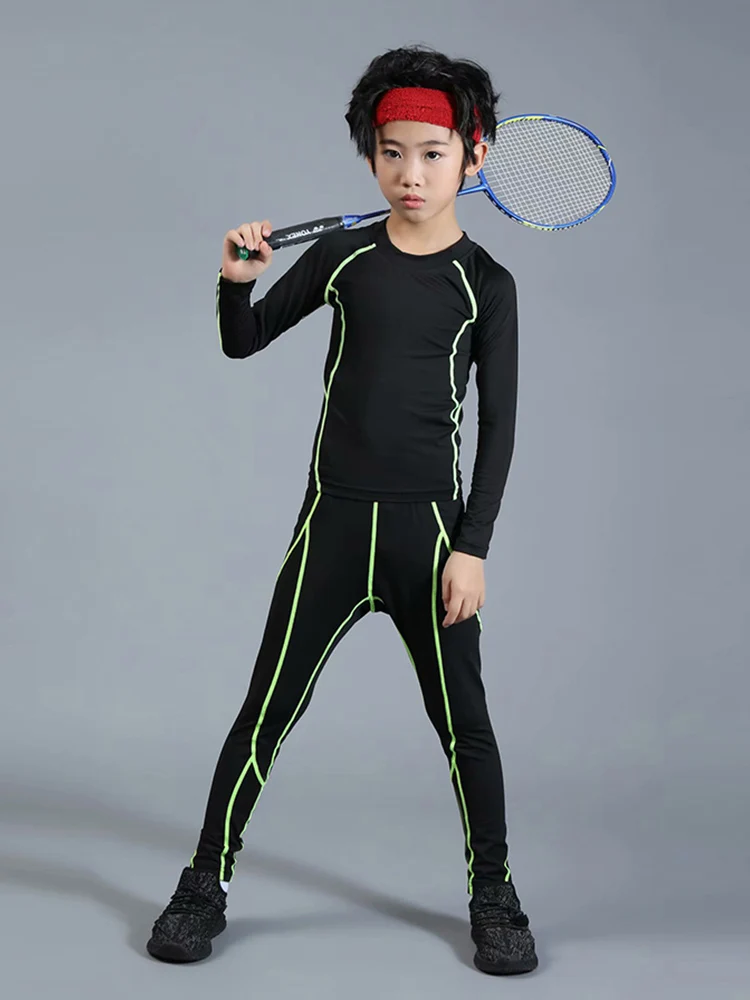 Комплект зимнего термобелья быстросохнущее детское антибактериальное