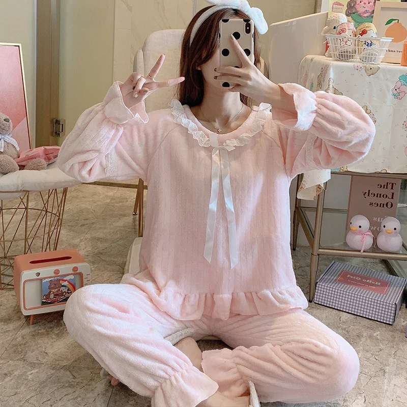 

Coral Velvet Pajamas Women's Autumn and Winter Thin Korean Style Sweet Cute Princess Style Home Wear Flannel Suit Spring and