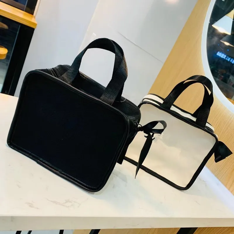 

2021 Outdoor Girl Makeup Bag Women Cosmetic Bag Women Toiletries Organizer Waterproof Female Storage Make Up Cases