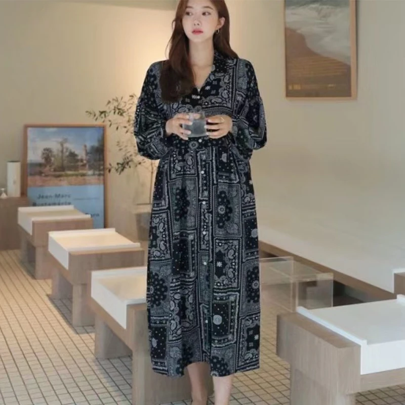 

2021 new style Perris pattern lapel print retro style shirt dress