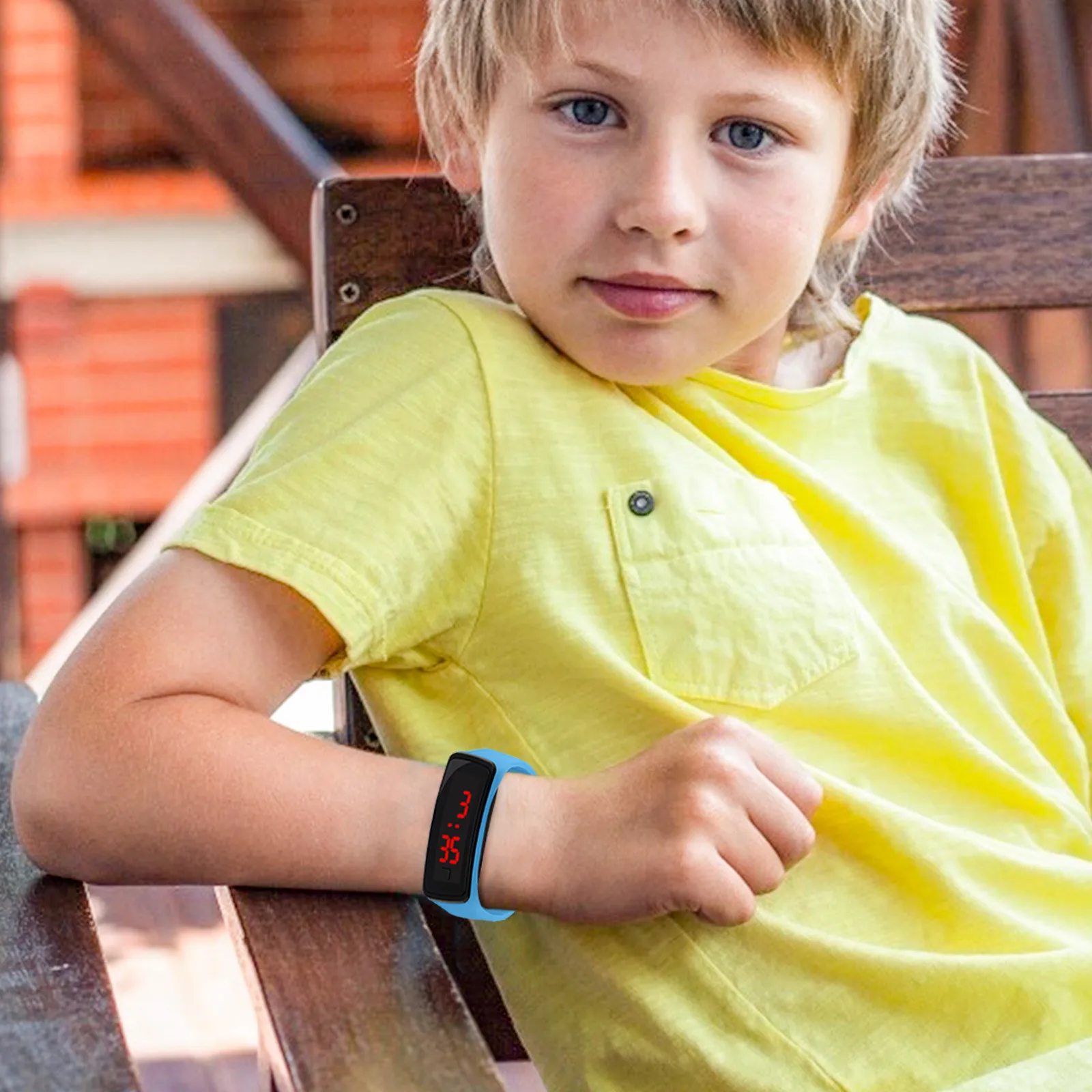 

Children's Watch LED Electronic Watch Silicone Bracelet Watch Sports Watch waterproof boy infant watch montre enfant garon F5