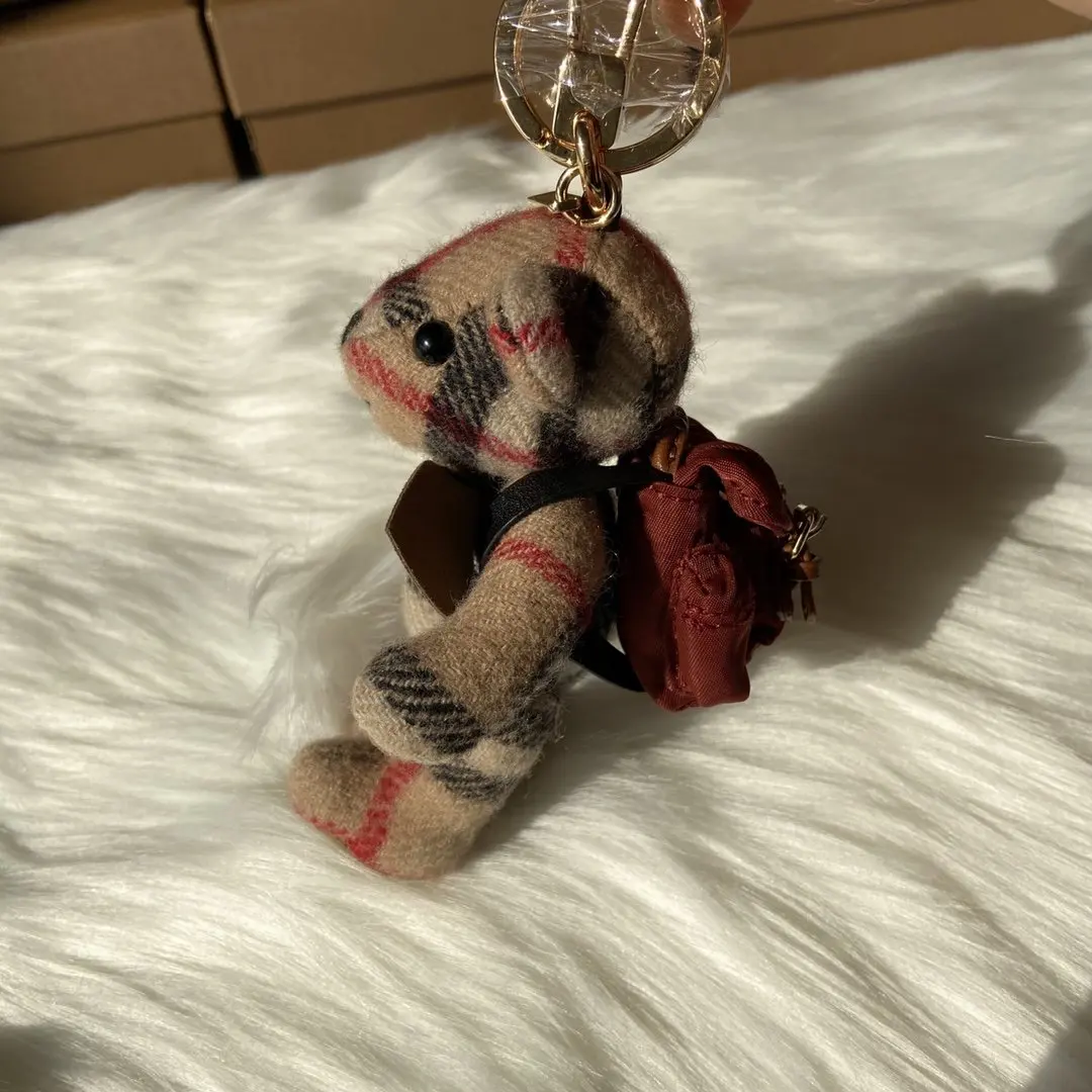 

Luxury Kawaii Cashmere Retro Cartoon Bear Keychain Bag Charm Chain Car Jewelry Ladies Gift Keyring Accessories