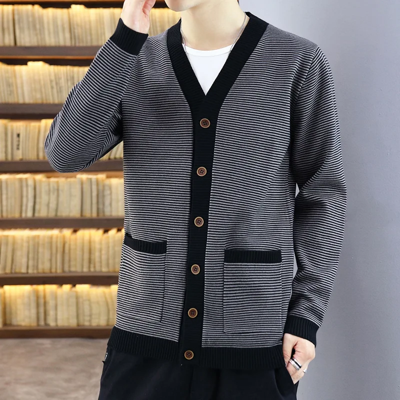 

2021 spring and autumn cardigan sweater men youth men's slim pinstripe home casual men's button knit sweater jacket