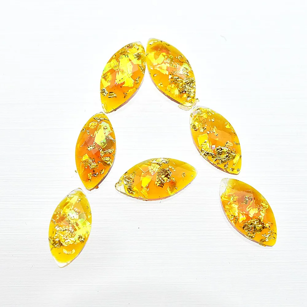 100 шт./лот 8x4 мм выпуклая плоская задняя Желтая Смола Золотая пудра внутри