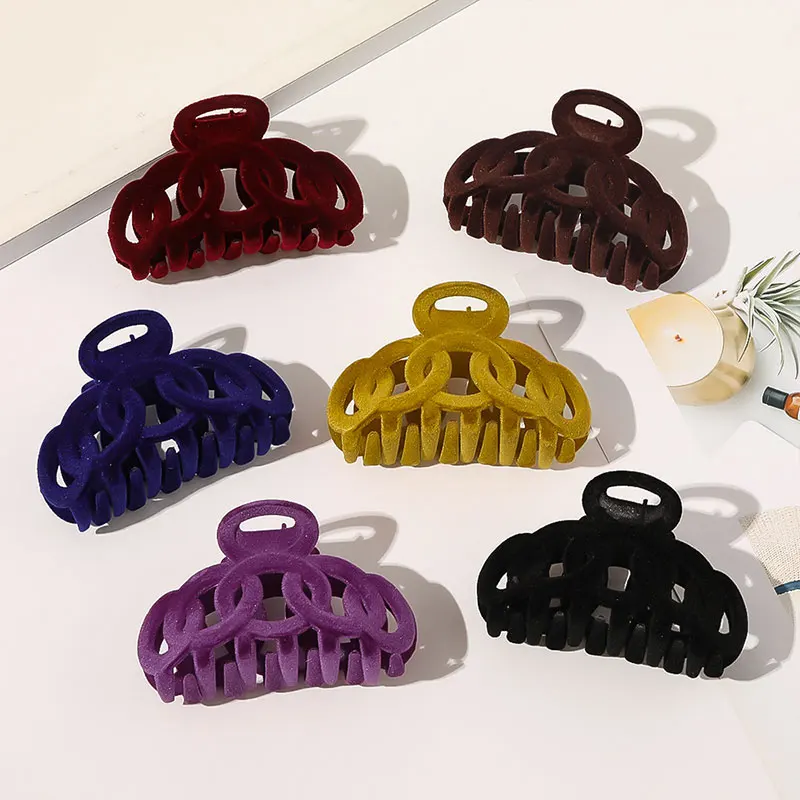 

1PC Flocking Geometric Flower Bowknot Shape Hair Claws Autumn Winter Women Hair Clip Hairpins Makeup Wash Face Hair Accessories