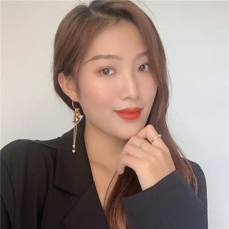 Холодный ветер журнал Письмо B серьги высокий холодный Длинная кисточка кулон