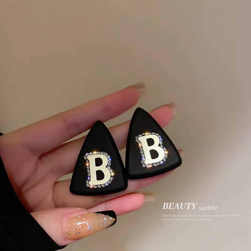 

925 Silver Needle Metal Triangle Diamond Letter Earrings Korean Temperament Sweet Cool Earrings Personality Joker Earrings Femal