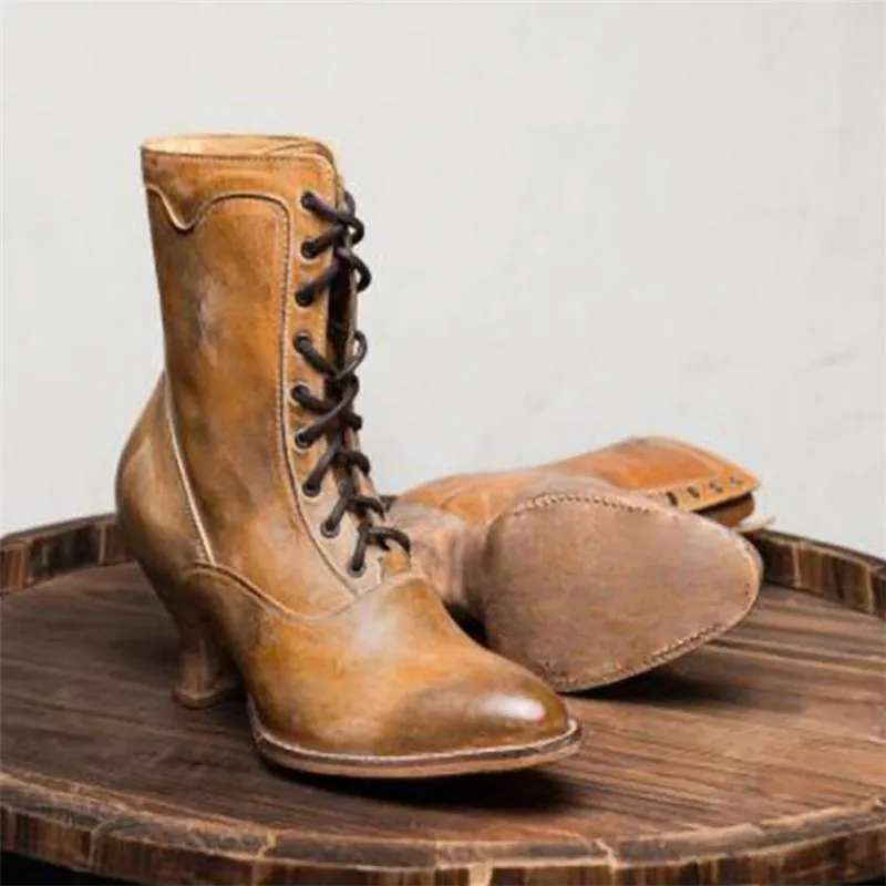 Женские ботильоны с острым носком на шнуровке низком каблуке из натуральной кожи