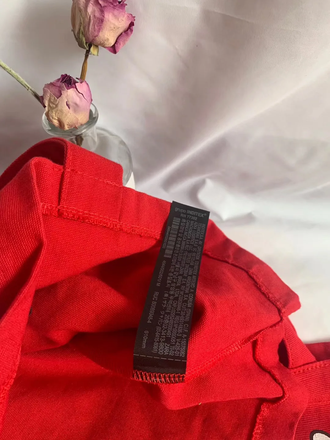 С рисунком дамская сумка через плечо большой емкости Микки Маус парусиновая