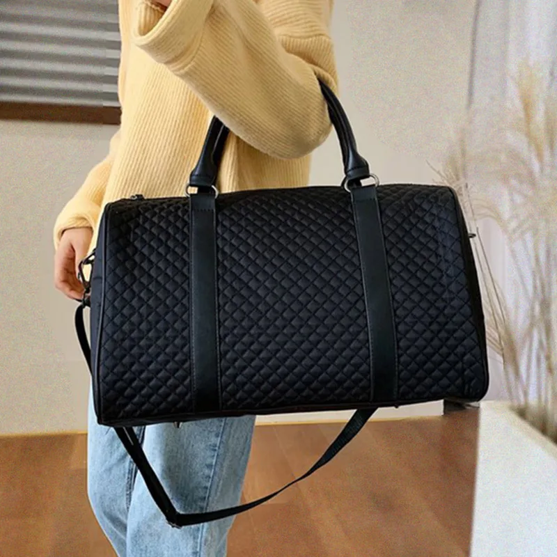 

Женская спортивная сумка для фитнеса с ромбовидной решеткой, дорожные сумки на плечо, водонепроницаемая сумка для багажа, сумка для путешес...