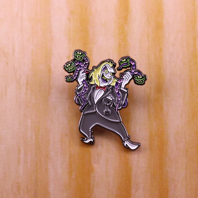 

LB356 Retro Movie Figures Hard Enamel Pins Women Badge Backpack Collar Lapel Pin Jewelry