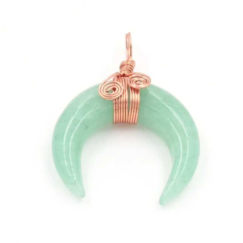 Кулон из Лабрадорита светильник-желтого золотого цвета в виде полумесяца