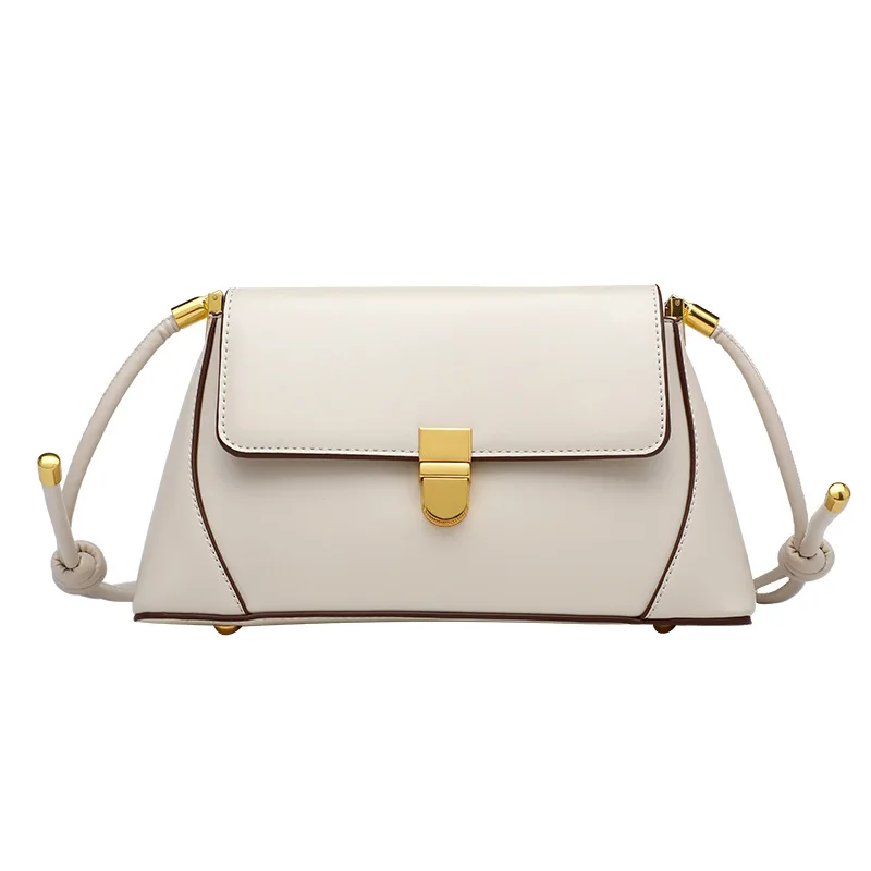 

The French niche designed the minimalist french stick bag women's bag 2021 new one-shoulder sloping cross-under armpit bag