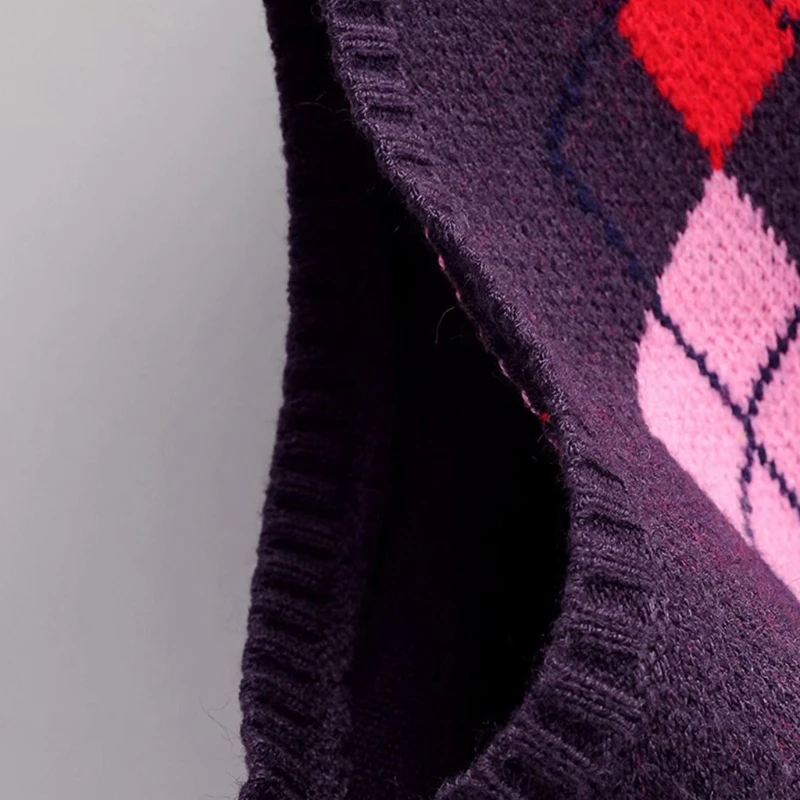 

Women Sleeveless Knit Sweater Vest Rhombus Plaid Preppy Style Cropped Tank Top